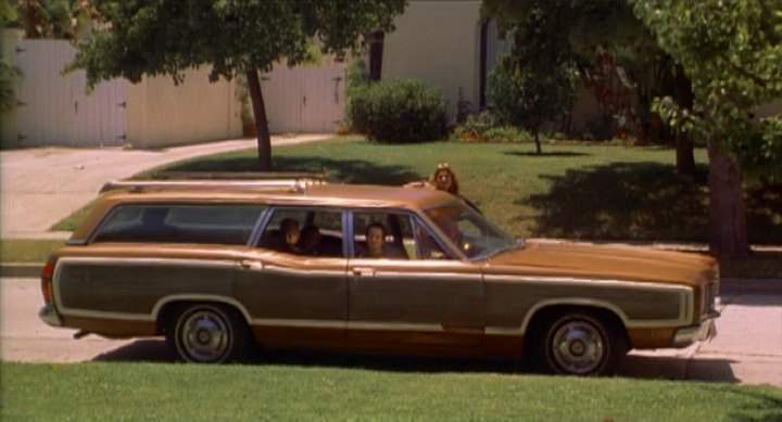 Ford LTD Country Squire
