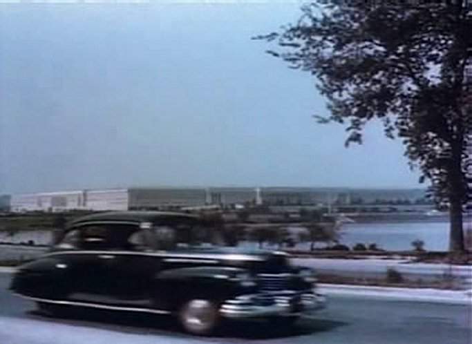 Lincoln Sedan
