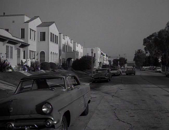 Ford Crestline Sunliner