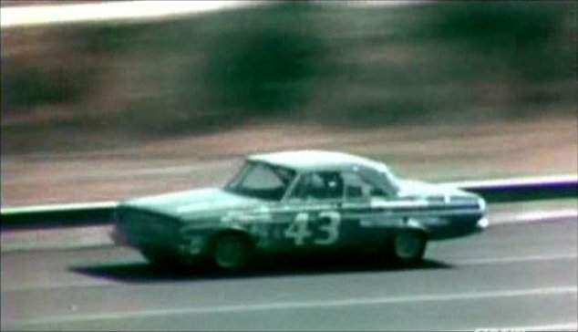 Plymouth Belvedere