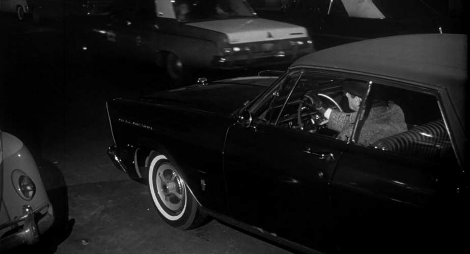 Dodge 330