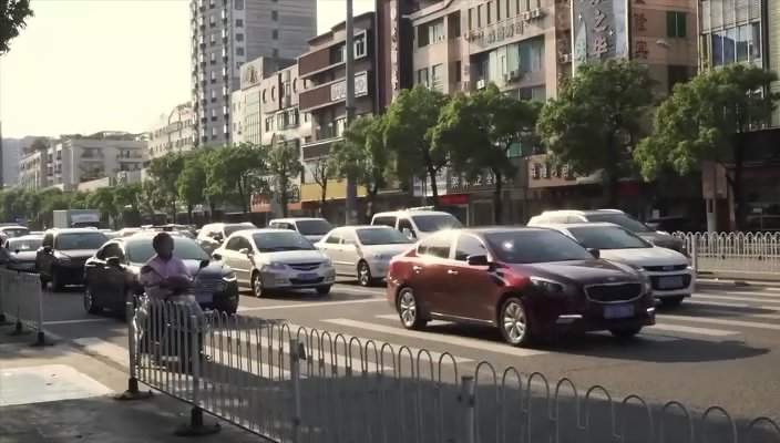 Dongfeng-Yueda-Kia K4