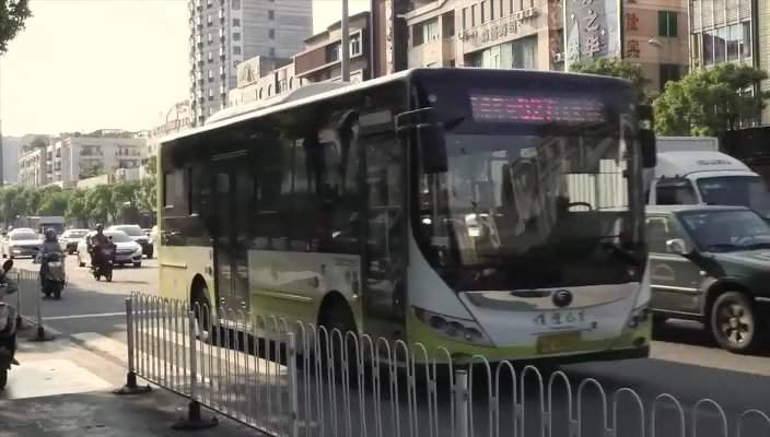 Yutong E8