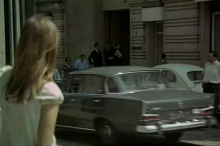 Mercedes-Benz 190