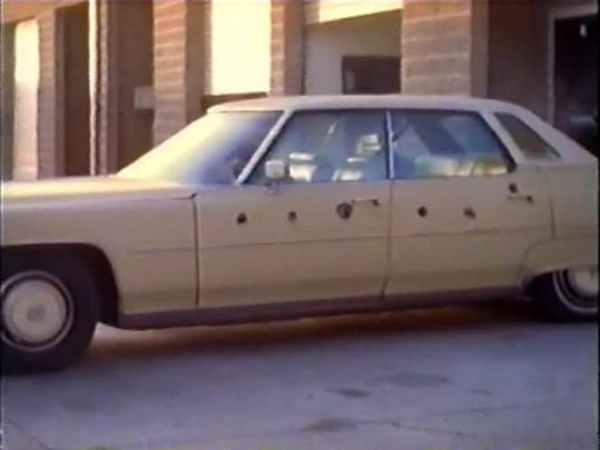 Cadillac Sedan DeVille