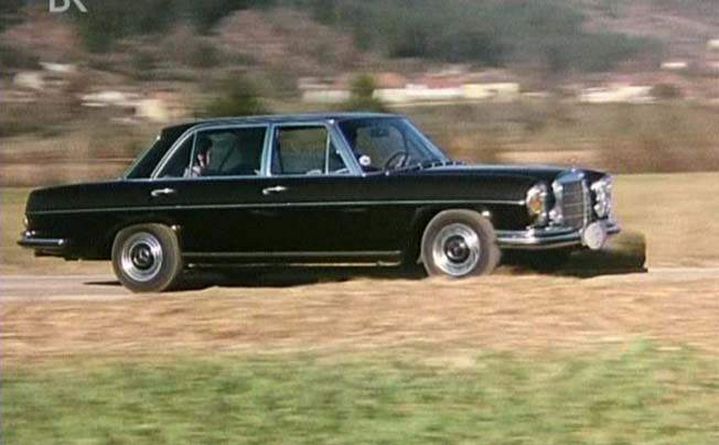 Mercedes-Benz 300 SEL 3.5
