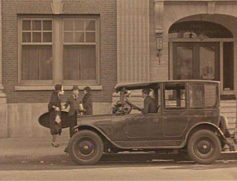 Yellow Cab Model O-4
