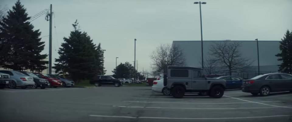 Land-Rover Defender 90 NAS Station Wagon
