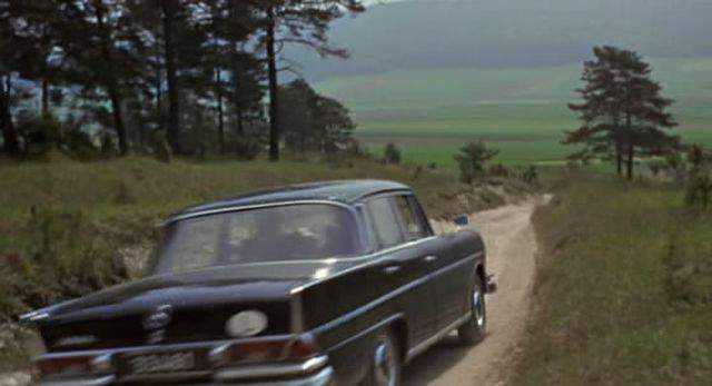 Mercedes-Benz 220 S
