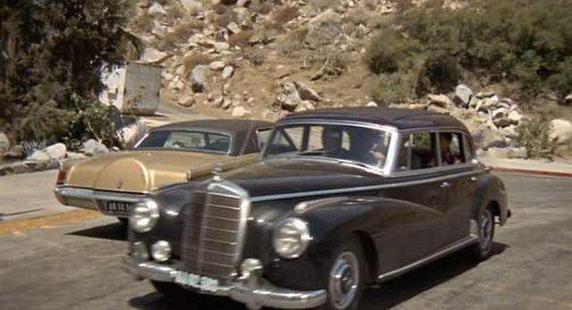 Mercedes-Benz 300 b