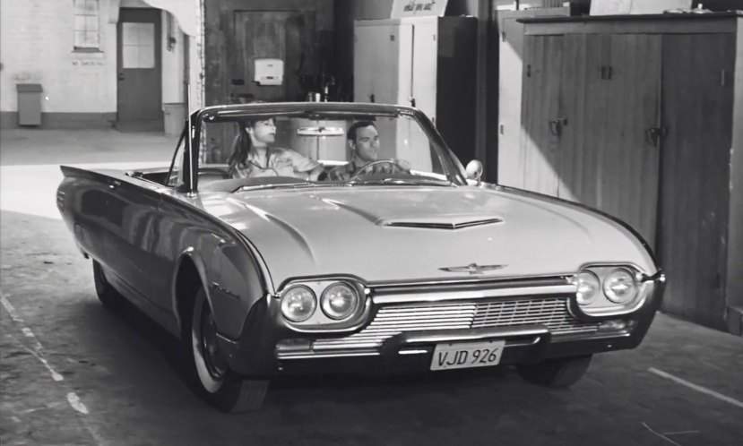 Ford Thunderbird