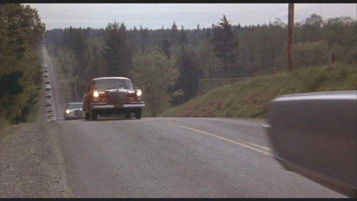 Mercedes-Benz 220 S