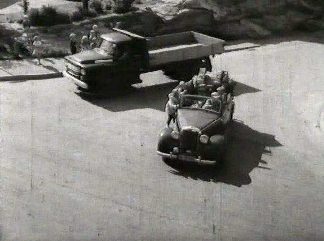 Dodge D-500