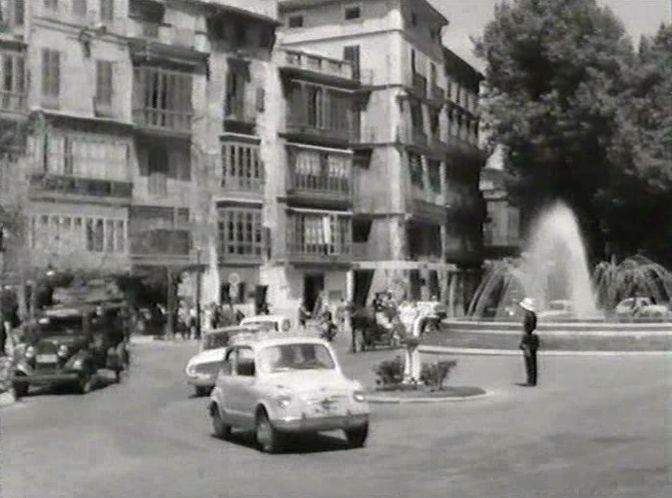 Seat 600