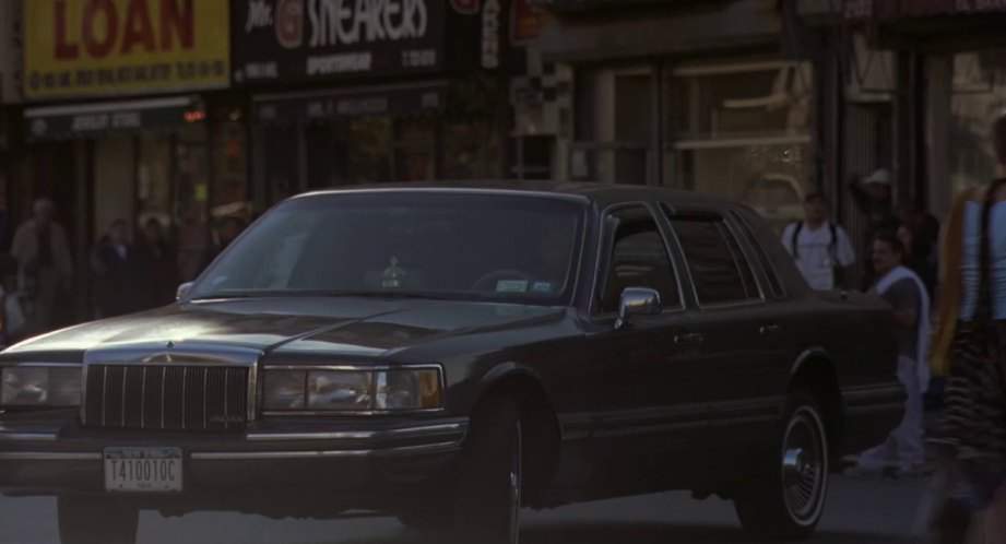 Lincoln Town Car