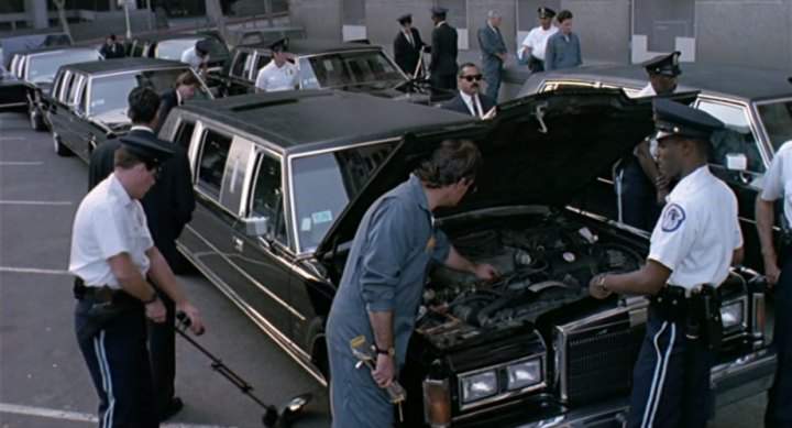 Lincoln Town Car Stretched Limousine