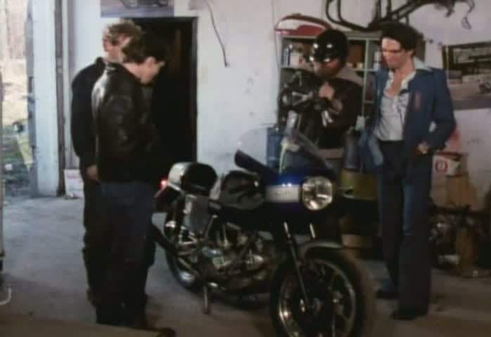 Ducati 900 SS