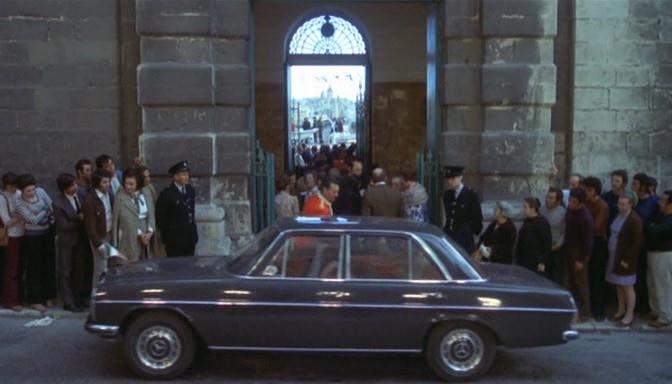 Mercedes-Benz 220 D