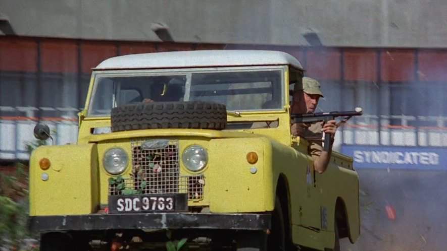 Land-Rover 109'' Series II Pickup