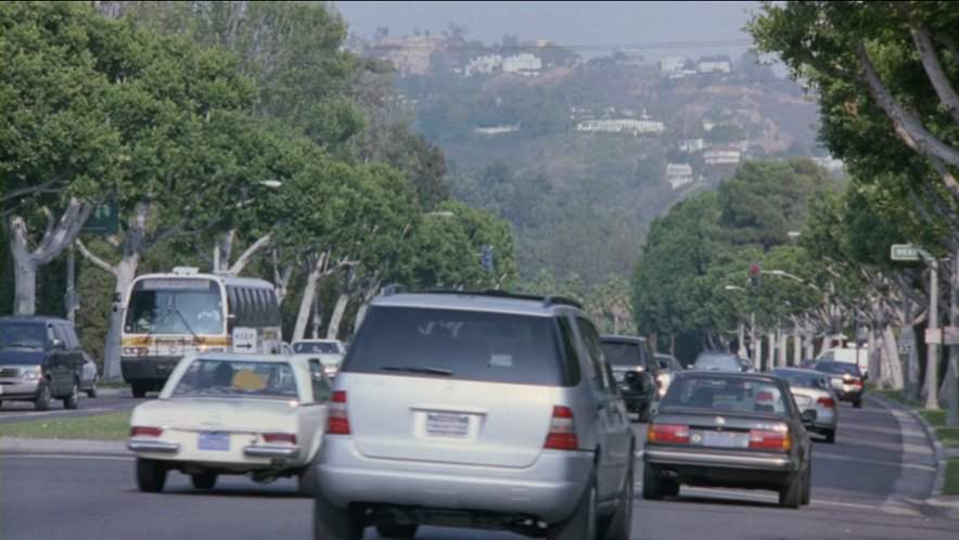 Mercedes-Benz 230 SL