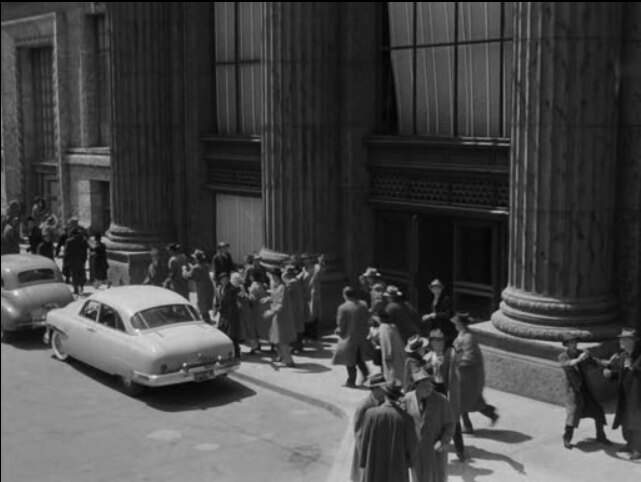Lincoln Cosmopolitan