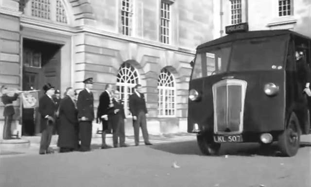 Morris-Commercial PV