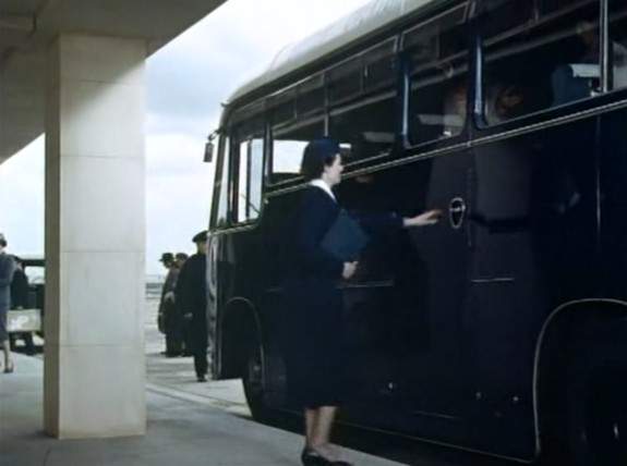 Commer Avenger
