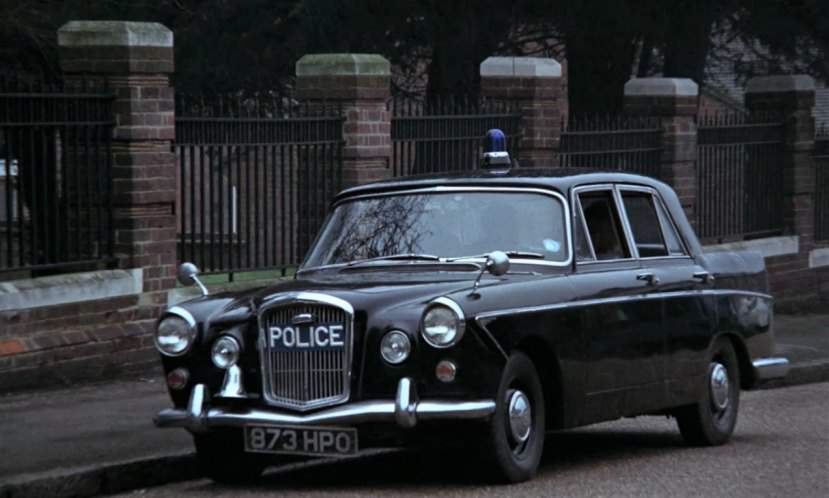 Wolseley 6/110 MkI