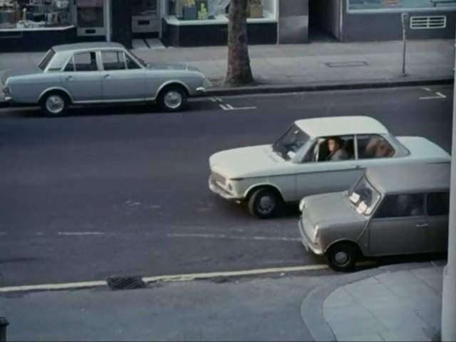 Ford Cortina MkII