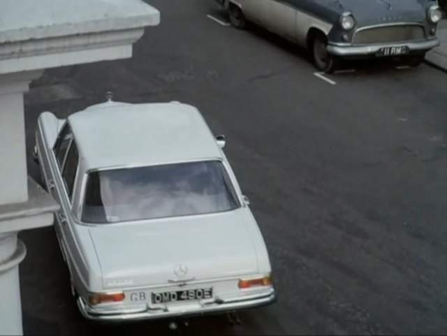 Mercedes-Benz 250 SE