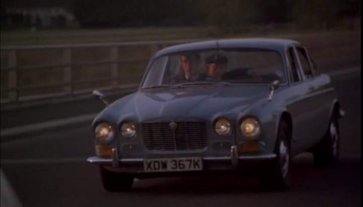 Jaguar XJ6