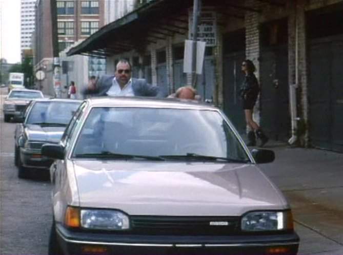 Mazda 323