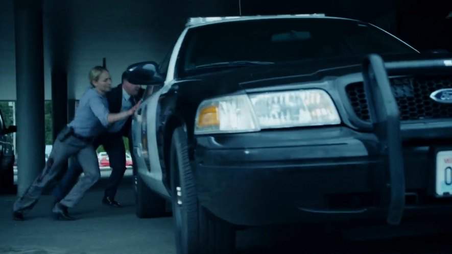 Ford Crown Victoria