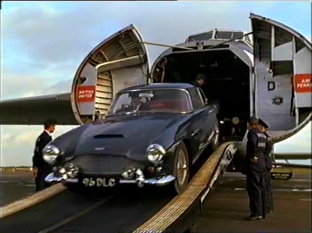Aston Martin DB4 MkIV