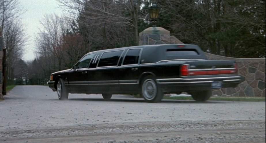 Lincoln Town Car Stretched Limousine