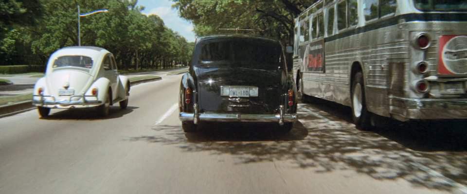 Volkswagen Sun-Roof Sedan