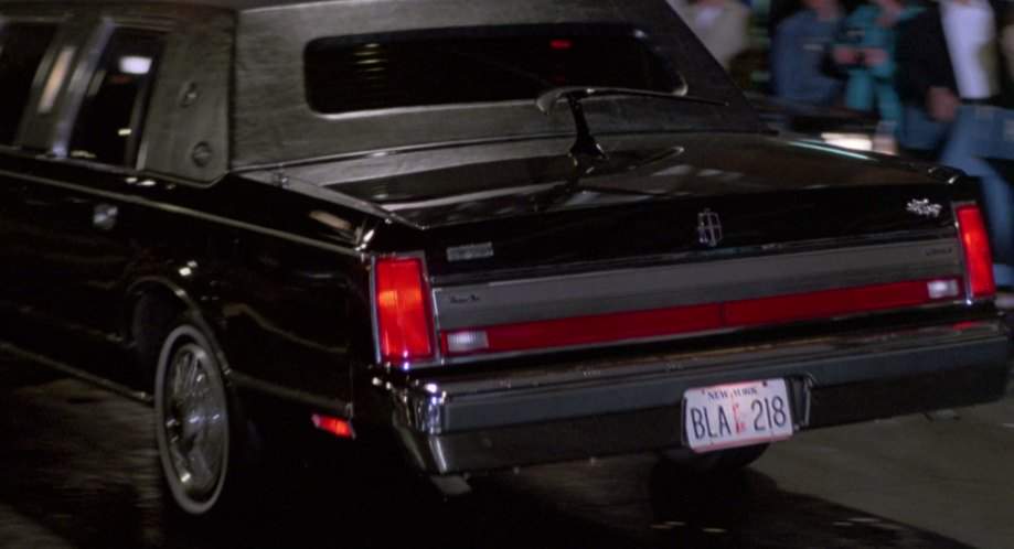 Lincoln Town Car Stretched Limousine