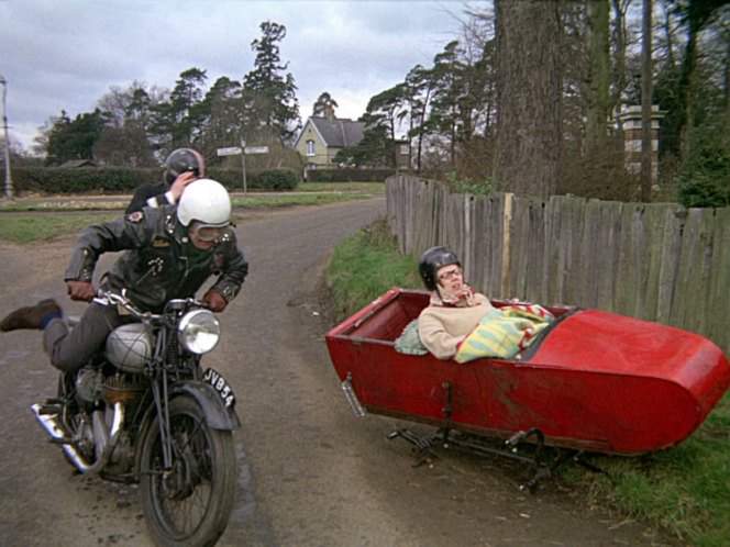 BSA M21