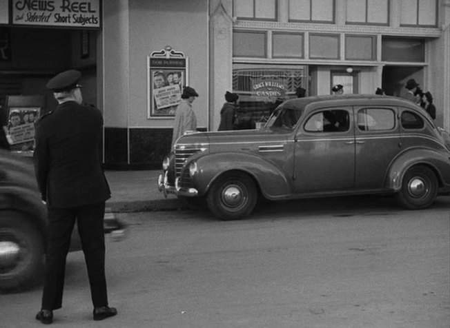 Plymouth De Luxe