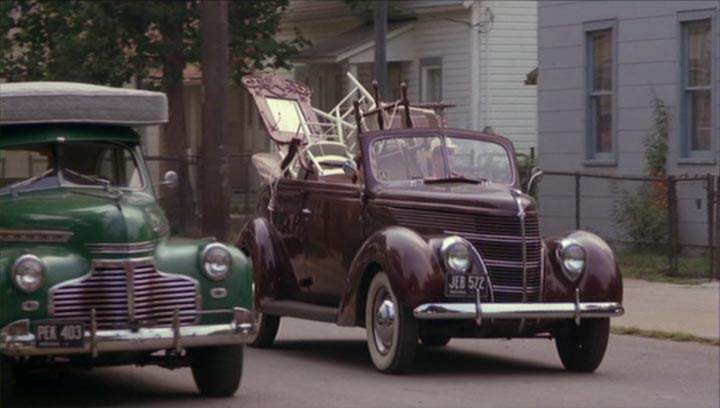 Ford V8 De Luxe
