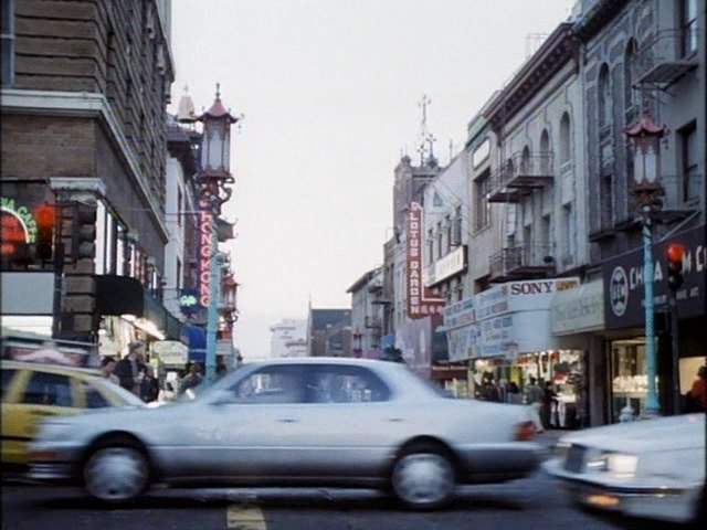 Lexus LS 400