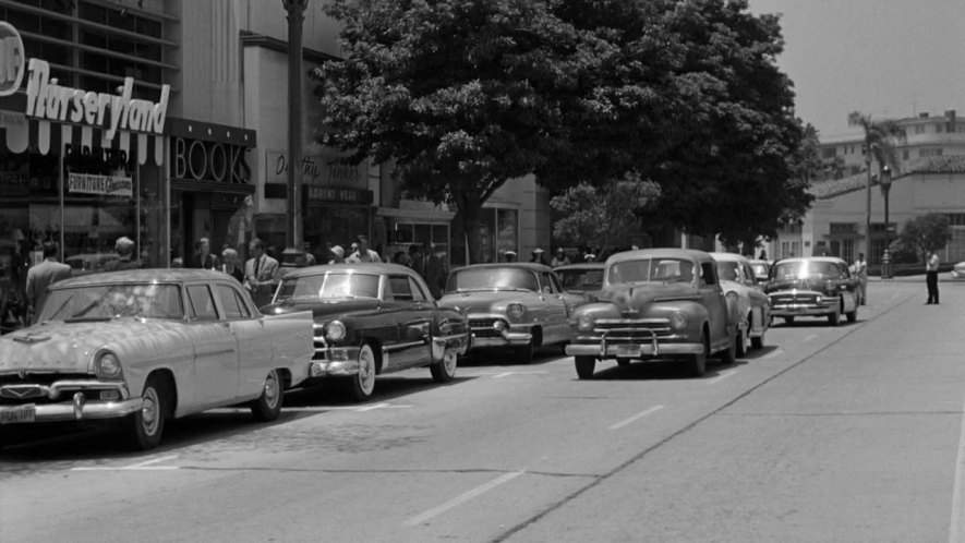 Cadillac Series 62 Convertible