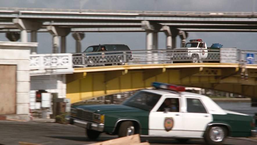 Ford LTD Crown Victoria