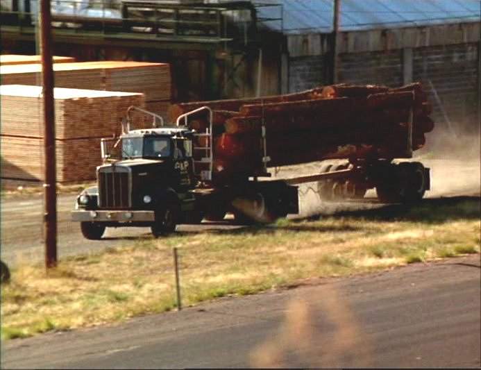 Kenworth W-900