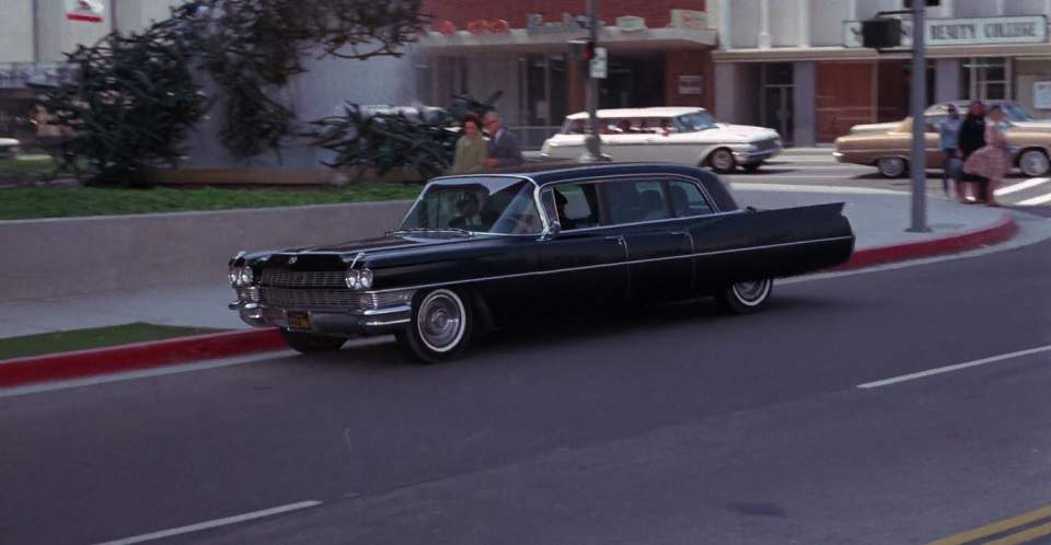 Cadillac Fleetwood 75