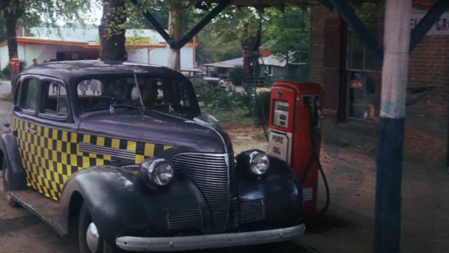 Chevrolet Master De Luxe