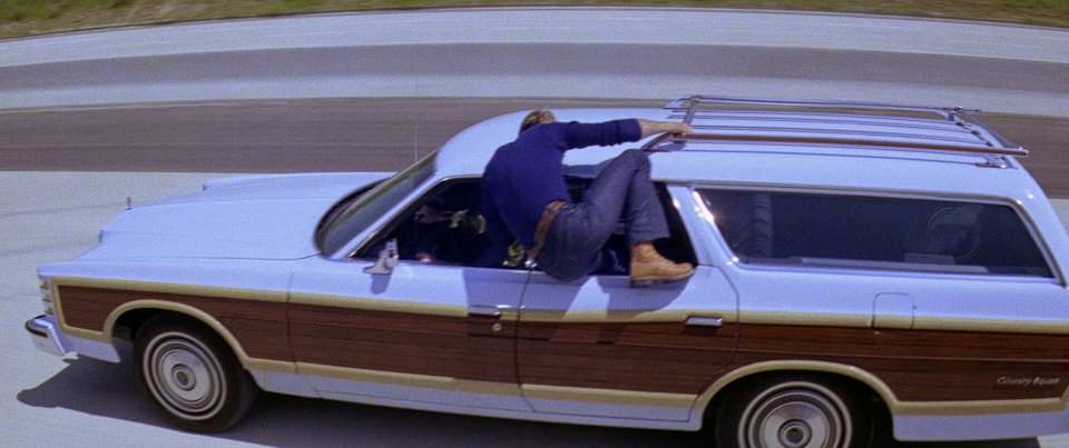 Ford LTD Country Squire