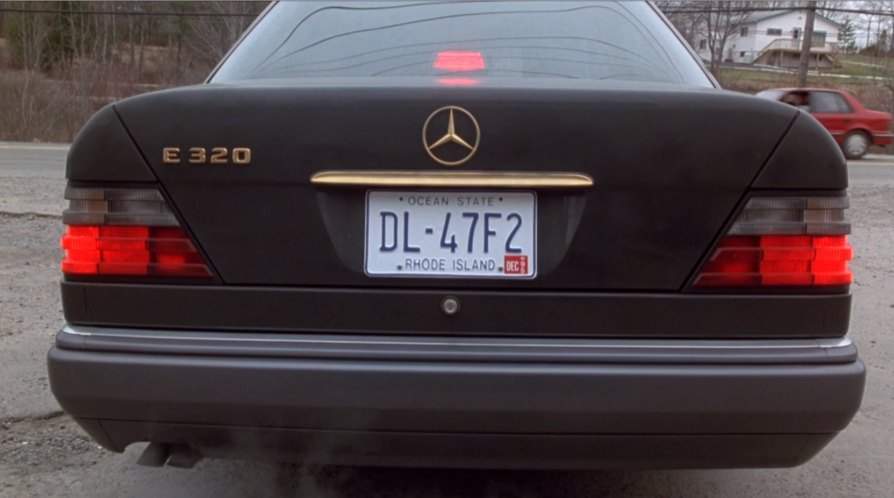 Mercedes-Benz E 320