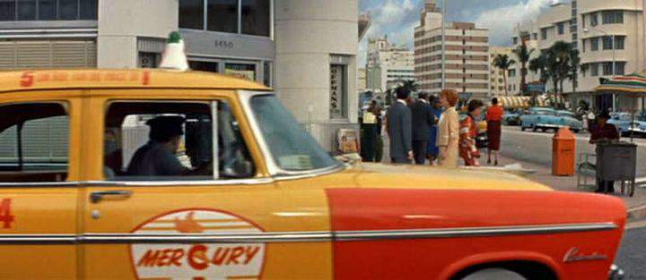Plymouth Belvedere