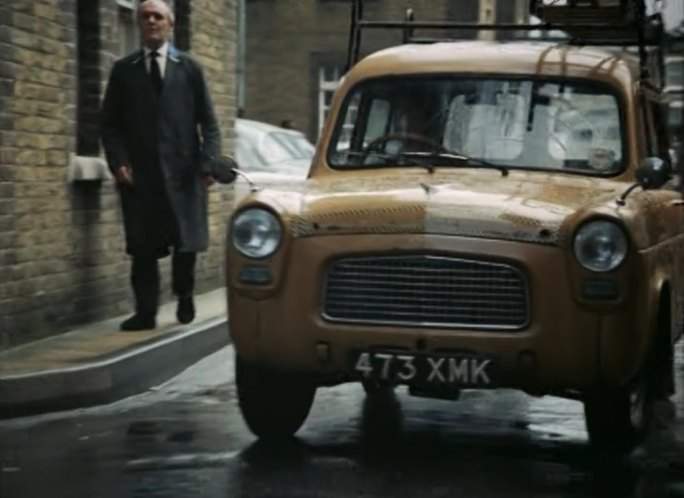 Thames 5cwt Van